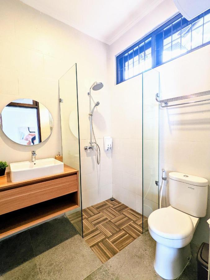 Cottonwood Exclusive Villa @Lembang Asri - Jacuzzi Playground Netflix Billyard Exterior photo